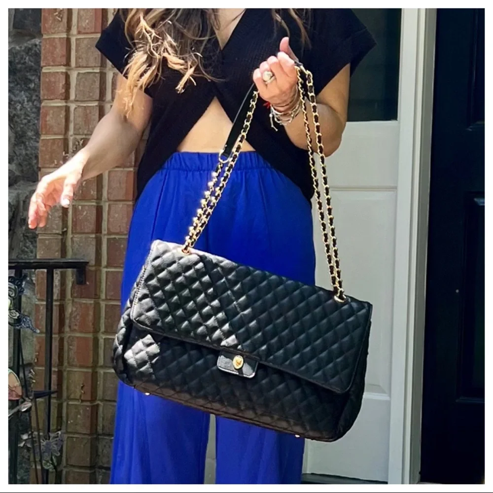#13 Jumbo Black Quilted Design Texture Twist Turn Flap Open Closure… - Picture 4 of 7